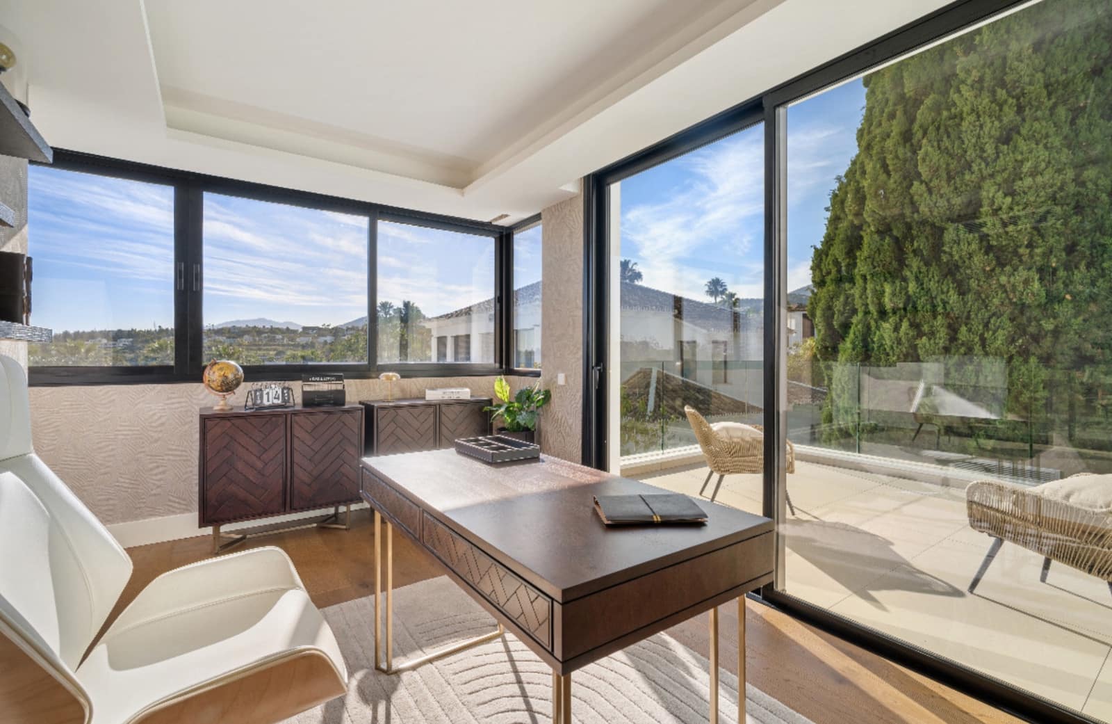 6 bedroom Villa for sale in Marbella with pool garage - € 7,350,000 (Ref: 9245824)