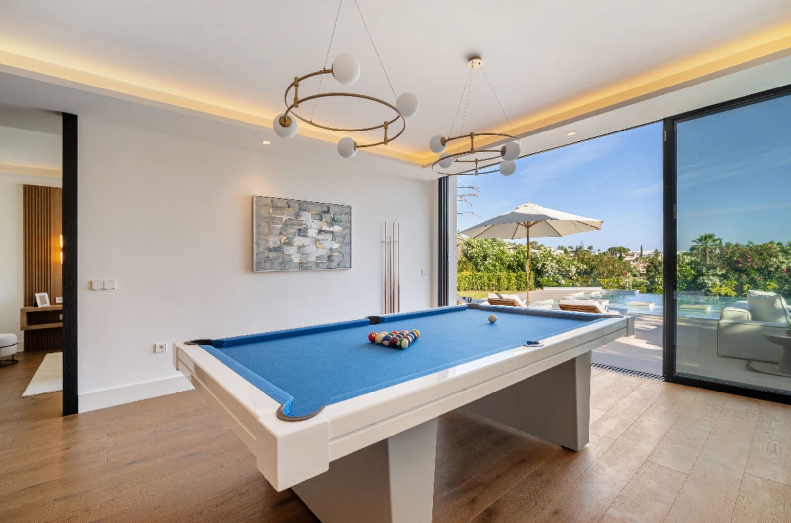 6 bedroom Villa for sale in Marbella with pool garage - € 7,350,000 (Ref: 9245824)