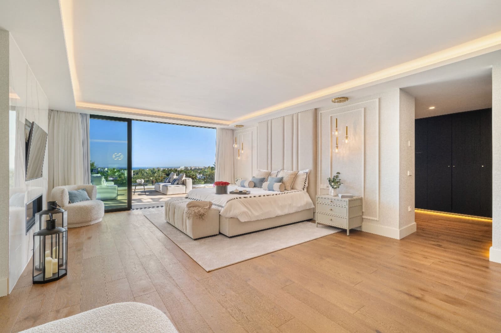 6 bedroom Villa for sale in Marbella with pool garage - € 7,350,000 (Ref: 9245824)