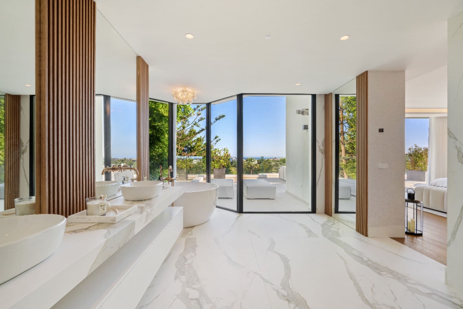 6 slaapkamer Villa te koop in Marbella met zwembad garage - € 7.350.000 (Ref: 9245824)