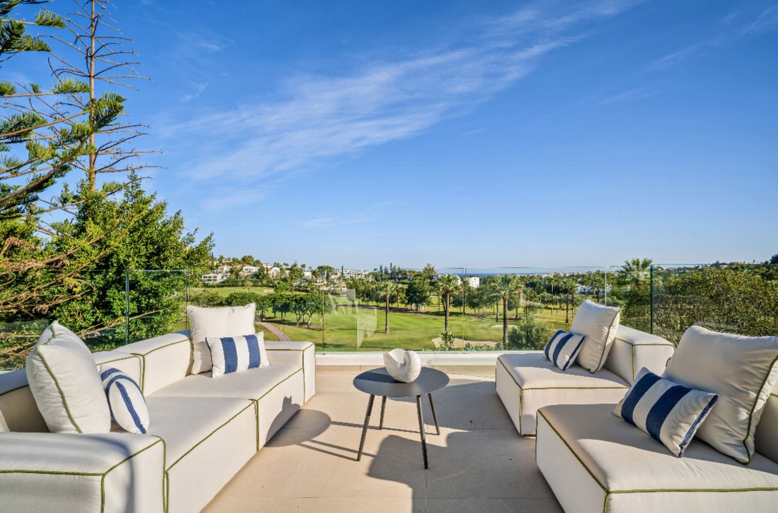 6 slaapkamer Villa te koop in Marbella met zwembad garage - € 7.350.000 (Ref: 9245824)