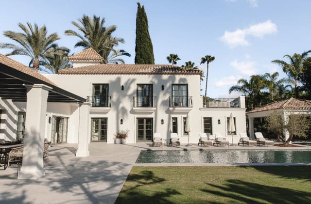 Chalet de 6 habitaciones en Marbella en venta con piscina garaje - 12.500.000 € (Ref: 9245825)