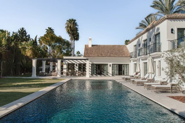 Chalet de 6 habitaciones en Marbella en venta con piscina garaje - 12.500.000 € (Ref: 9245825)