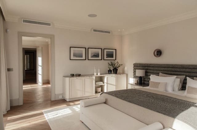 6 soveværelse Villa til salg i Marbella med swimmingpool garage - € 12.500.000 (Ref: 9245825)
