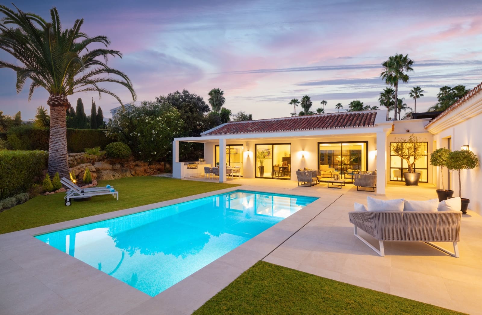 4 Zimmer Villa zu verkaufen in Marbella mit Pool Garage - 3.400.000 € (Ref: 9245828)