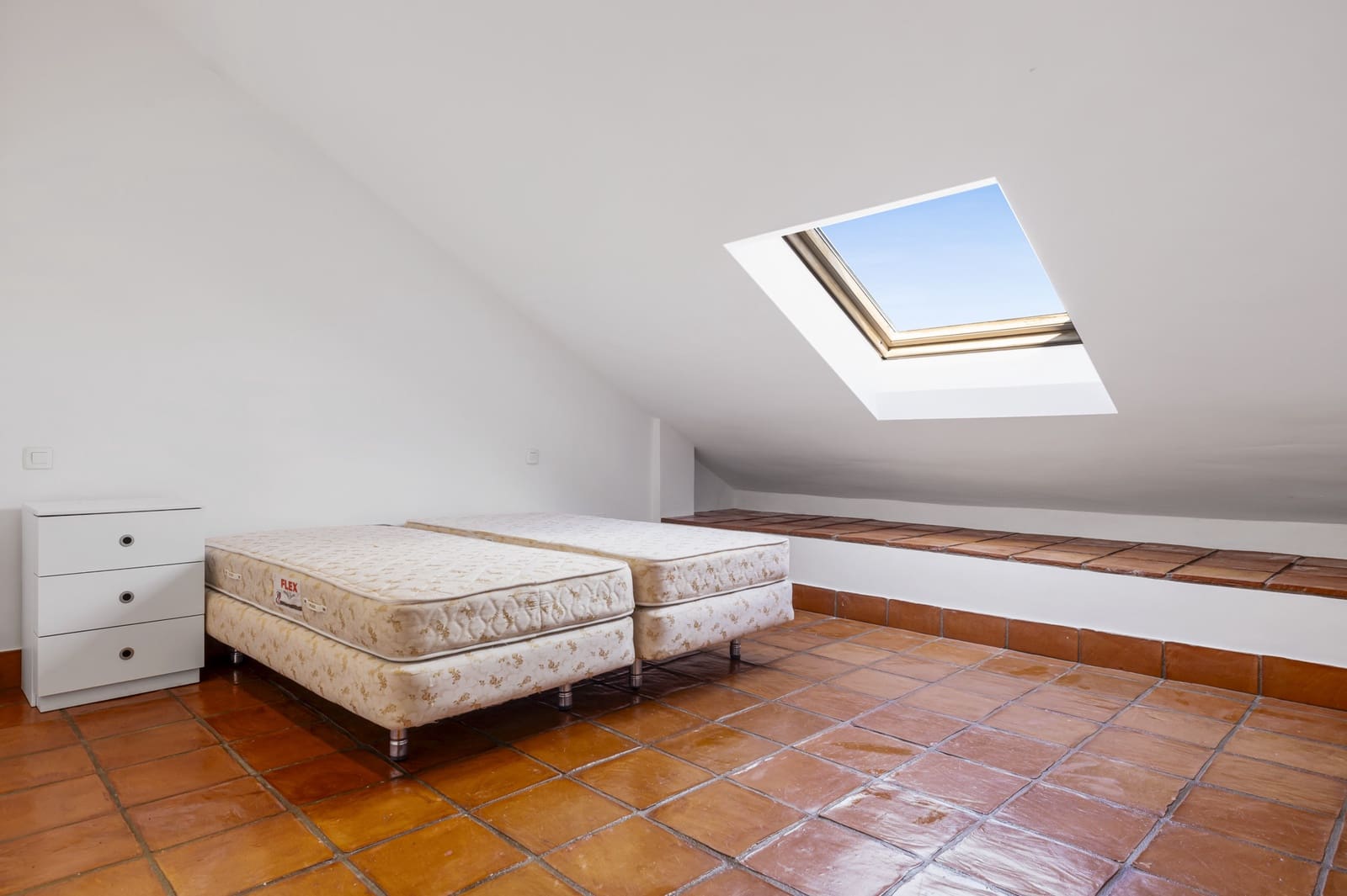 4 soveværelse Semi-Rækkehus til salg i San Pedro de Alcantara med swimmingpool garage - € 949.000 (Ref: 9245829)