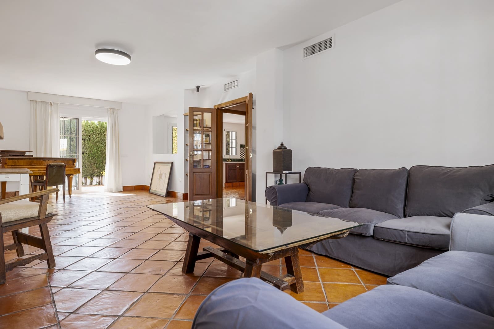 4 chambre Villa/Maison Semi-Mitoyenne à vendre à San Pedro de Alcantara avec piscine garage - 949 000 € (Ref: 9245829)