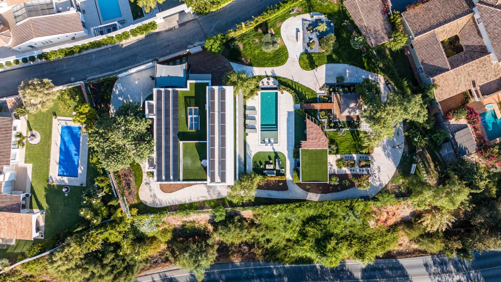 Chalet de 5 habitaciones en Benahavís en venta con piscina garaje - 3.950.000 € (Ref: 9245832)
