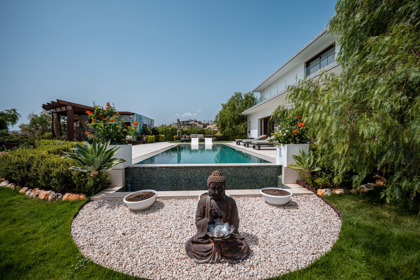 Chalet de 5 habitaciones en Benahavís en venta con piscina garaje - 3.950.000 € (Ref: 9245832)