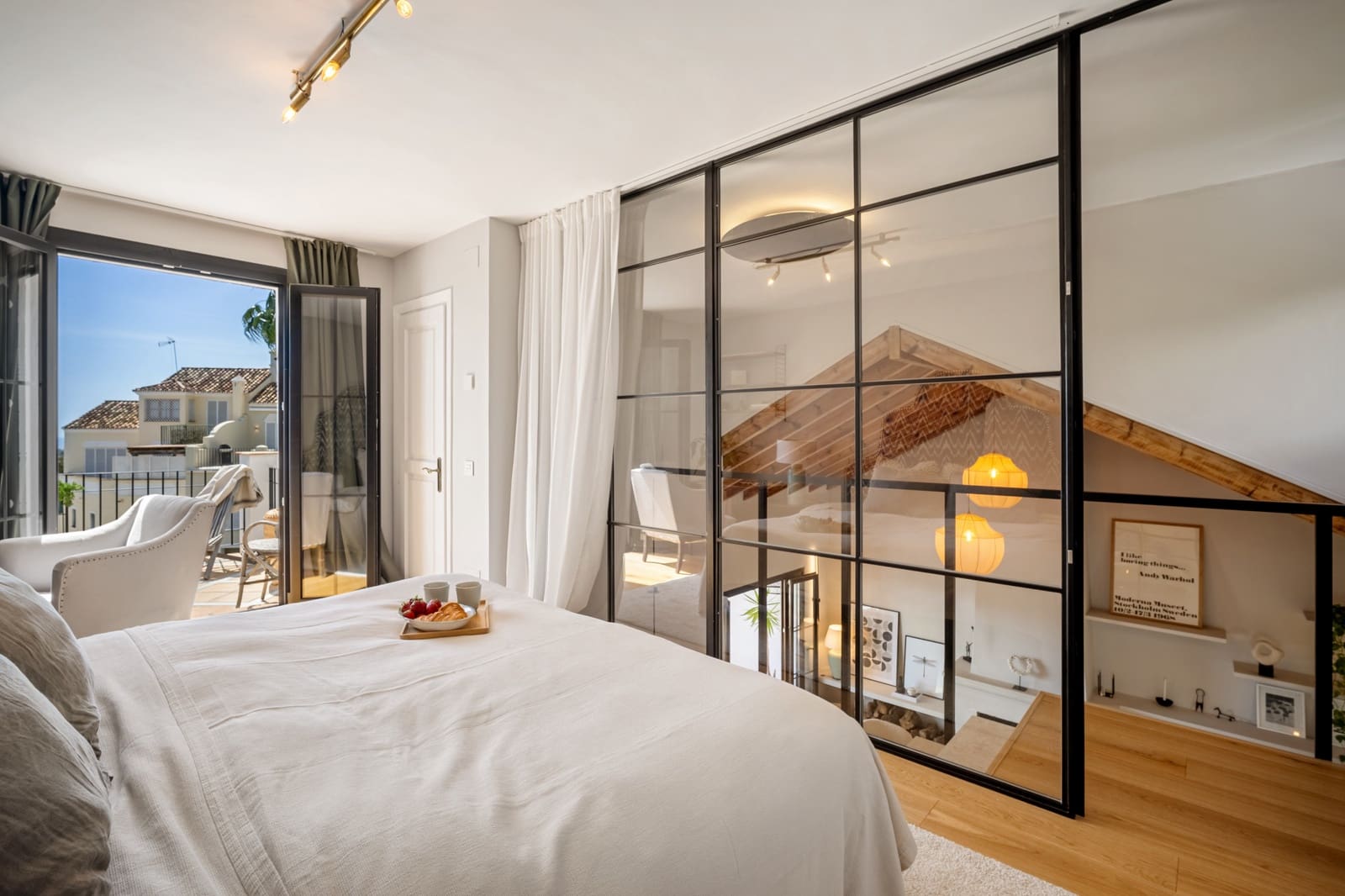 4 makuuhuone Omakotitalo myytävänä paikassa Marbella mukana uima-altaan 
autotalli - 1 745 000 € (Ref: 9245835)