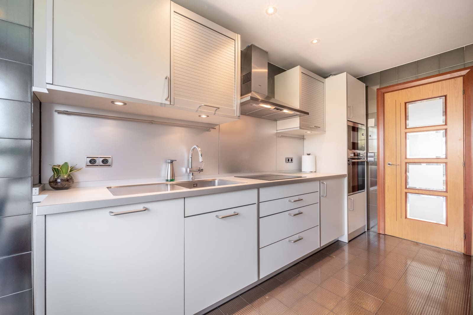 3 Zimmer Apartment zu verkaufen in Marbella mit Pool Garage - 2.500.000 € (Ref: 9245837)