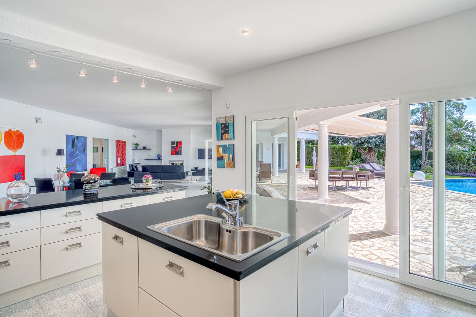 4 Zimmer Villa zu verkaufen in Marbella mit Pool Garage - 3.600.000 € (Ref: 9245840)