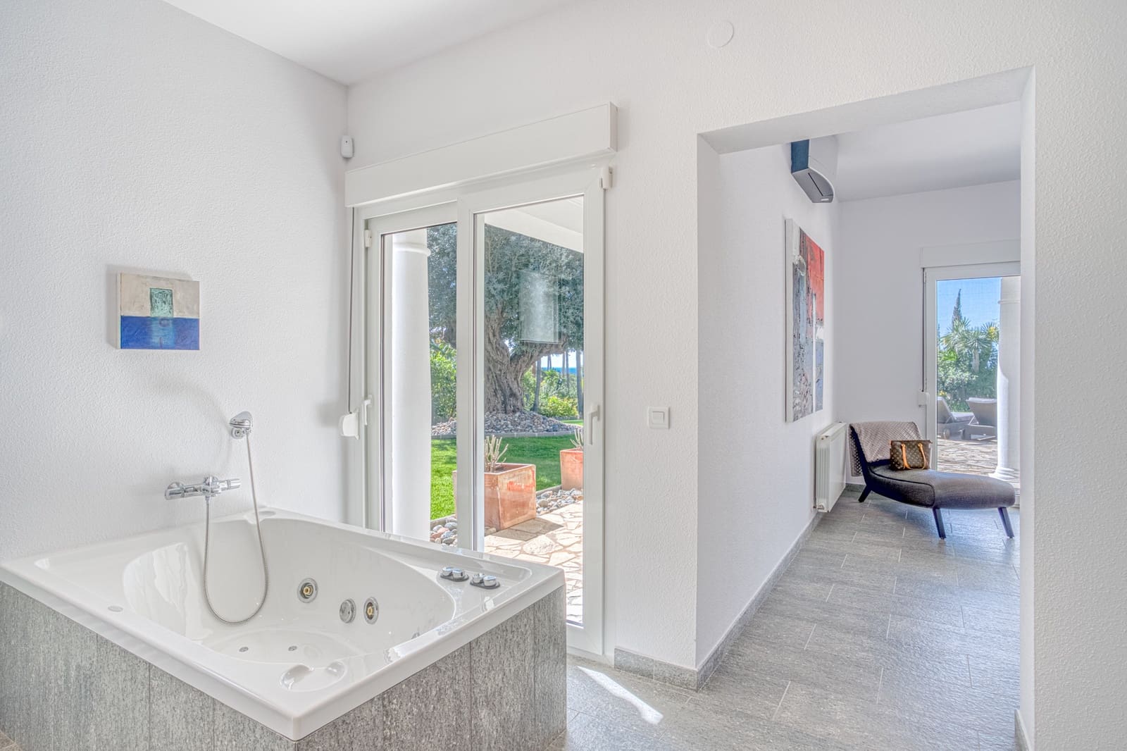 Chalet de 4 habitaciones en Marbella en venta con piscina garaje - 3.600.000 € (Ref: 9245840)