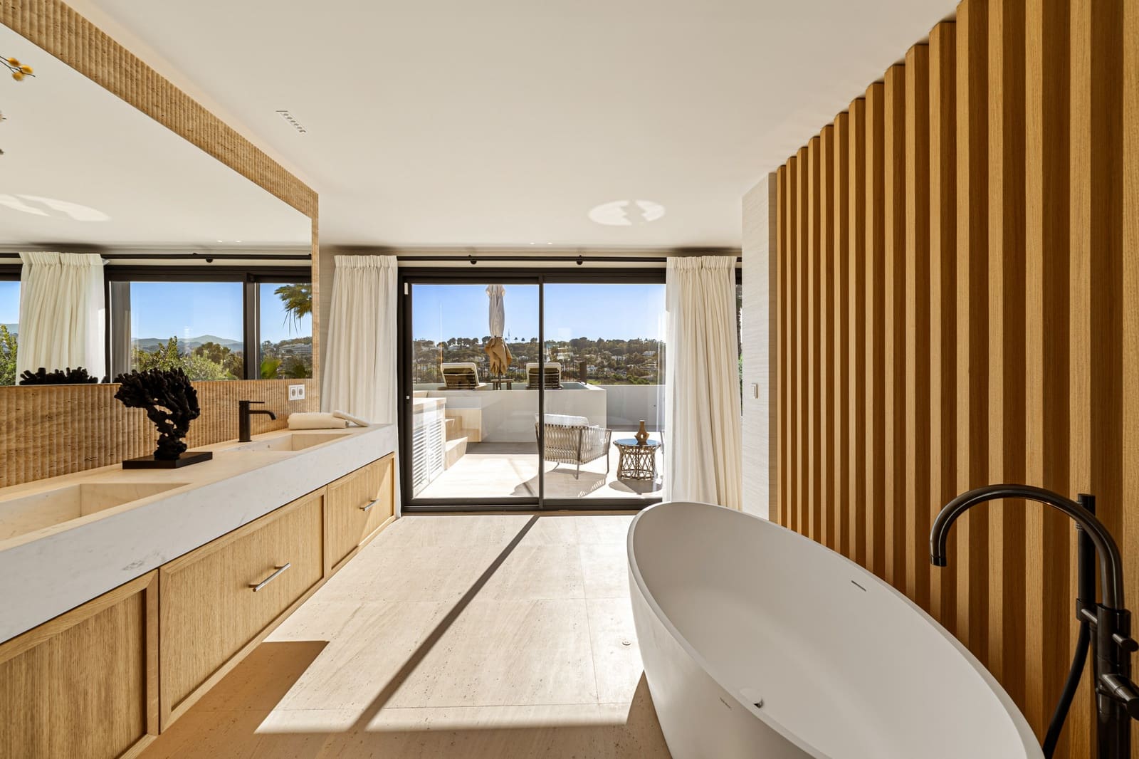 6 soverom Villa til salgs i Marbella med svømmebasseng garasje - € 8 650 000 (Ref: 9245841)