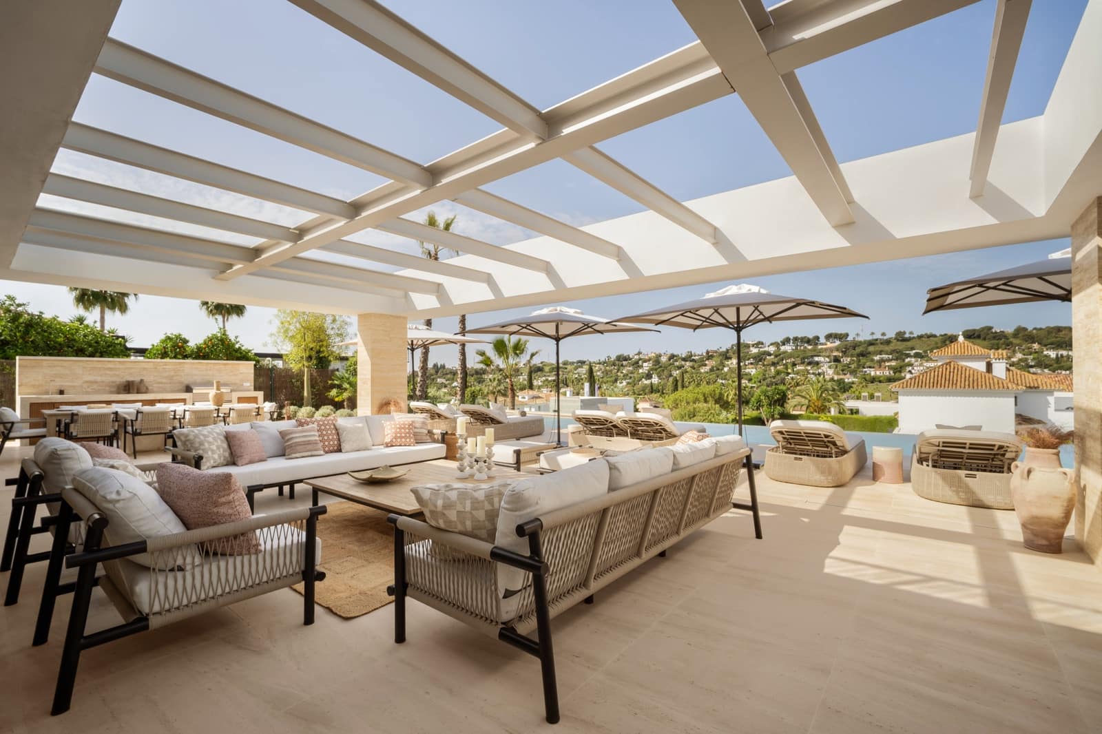 6 Zimmer Villa zu verkaufen in Marbella mit Pool Garage - 8.650.000 € (Ref: 9245841)