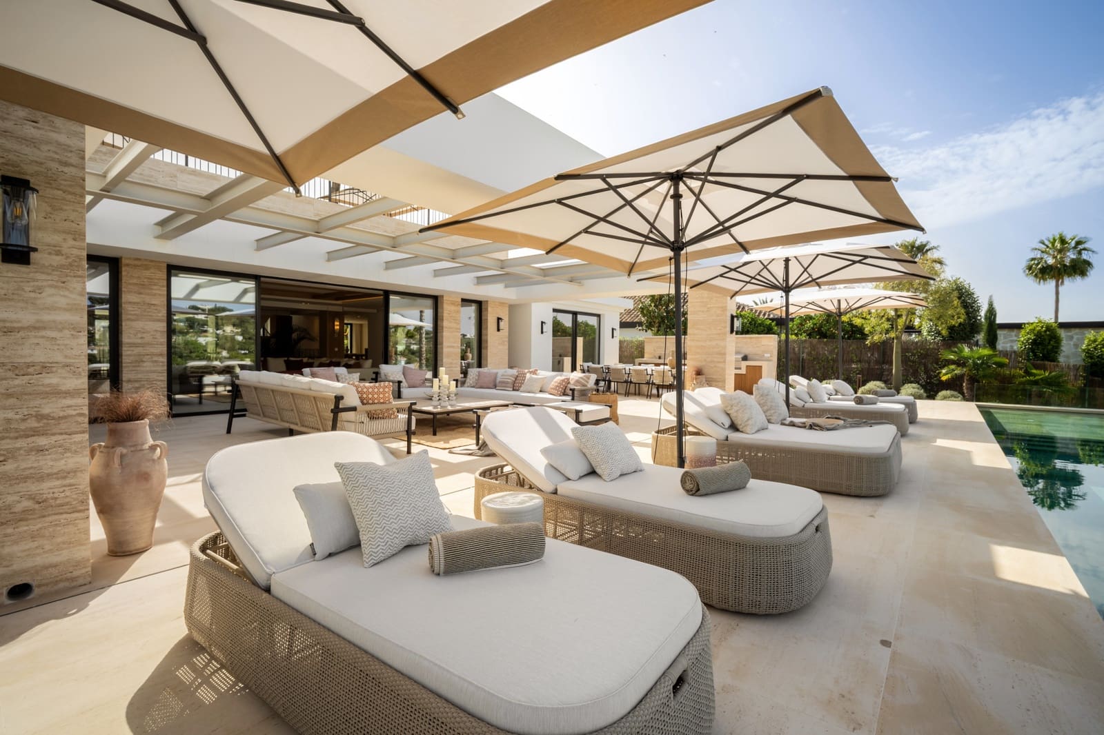 6 Zimmer Villa zu verkaufen in Marbella mit Pool Garage - 8.650.000 € (Ref: 9245841)