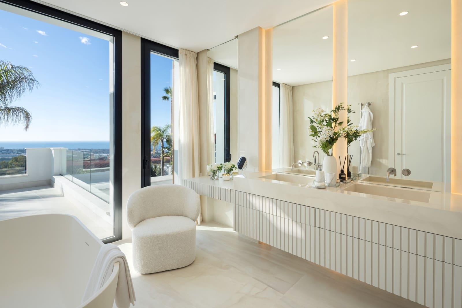 7 chambre Villa/Maison à vendre à Monte Halcones avec piscine garage - 9 600 000 € (Ref: 9245842)