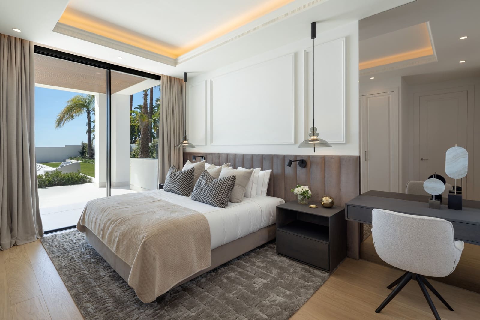 7 chambre Villa/Maison à vendre à Monte Halcones avec piscine garage - 9 600 000 € (Ref: 9245842)