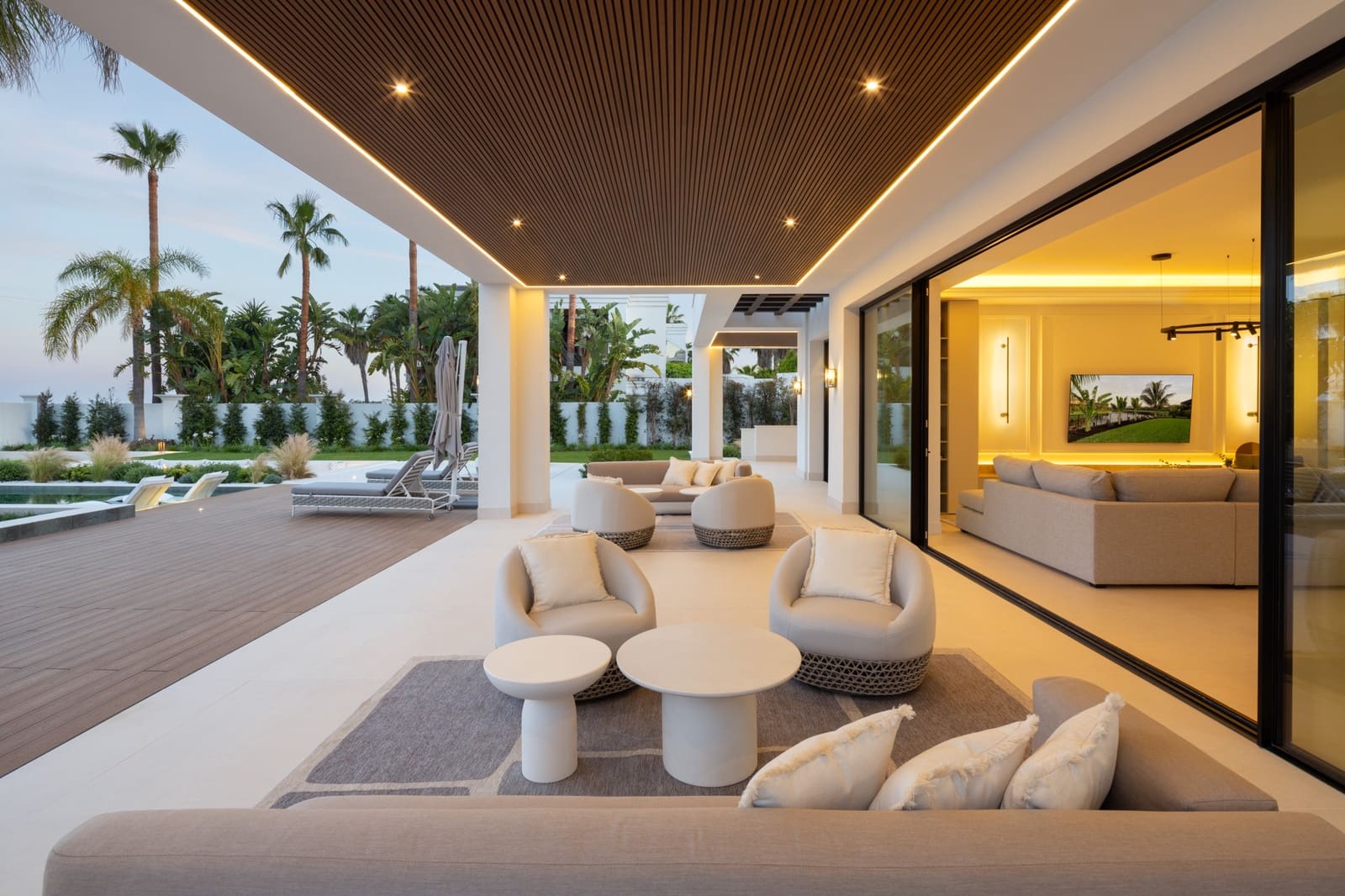 7 chambre Villa/Maison à vendre à Monte Halcones avec piscine garage - 9 600 000 € (Ref: 9245842)