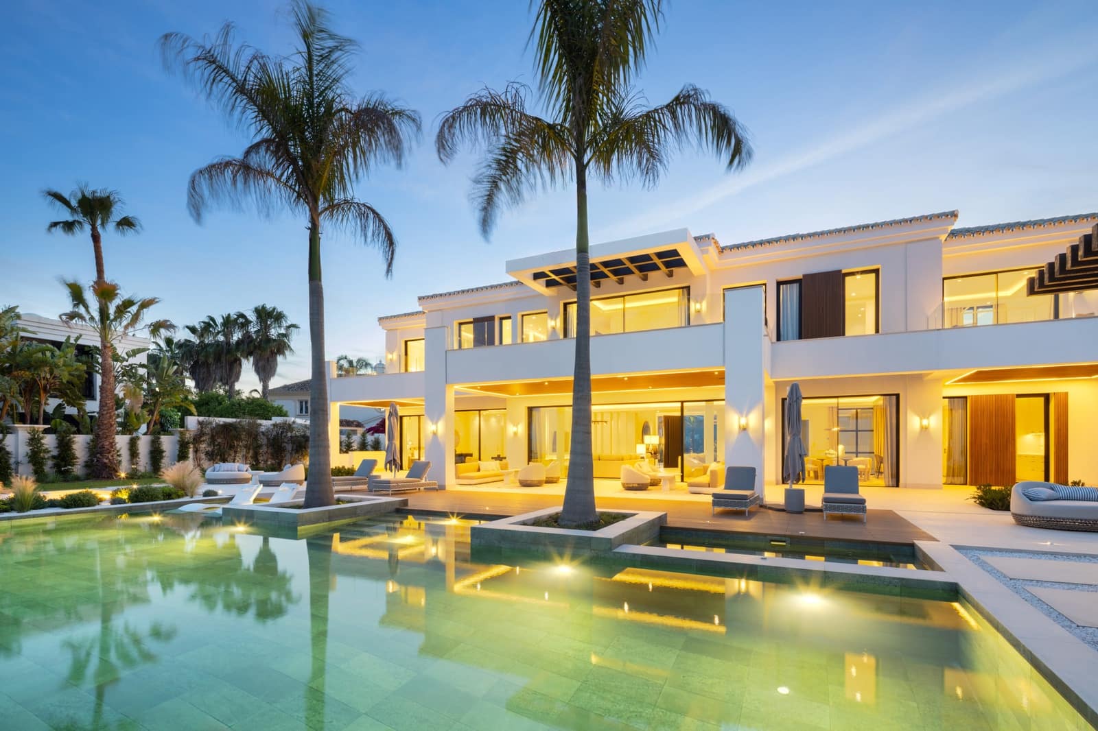 7 chambre Villa/Maison à vendre à Monte Halcones avec piscine garage - 9 600 000 € (Ref: 9245842)