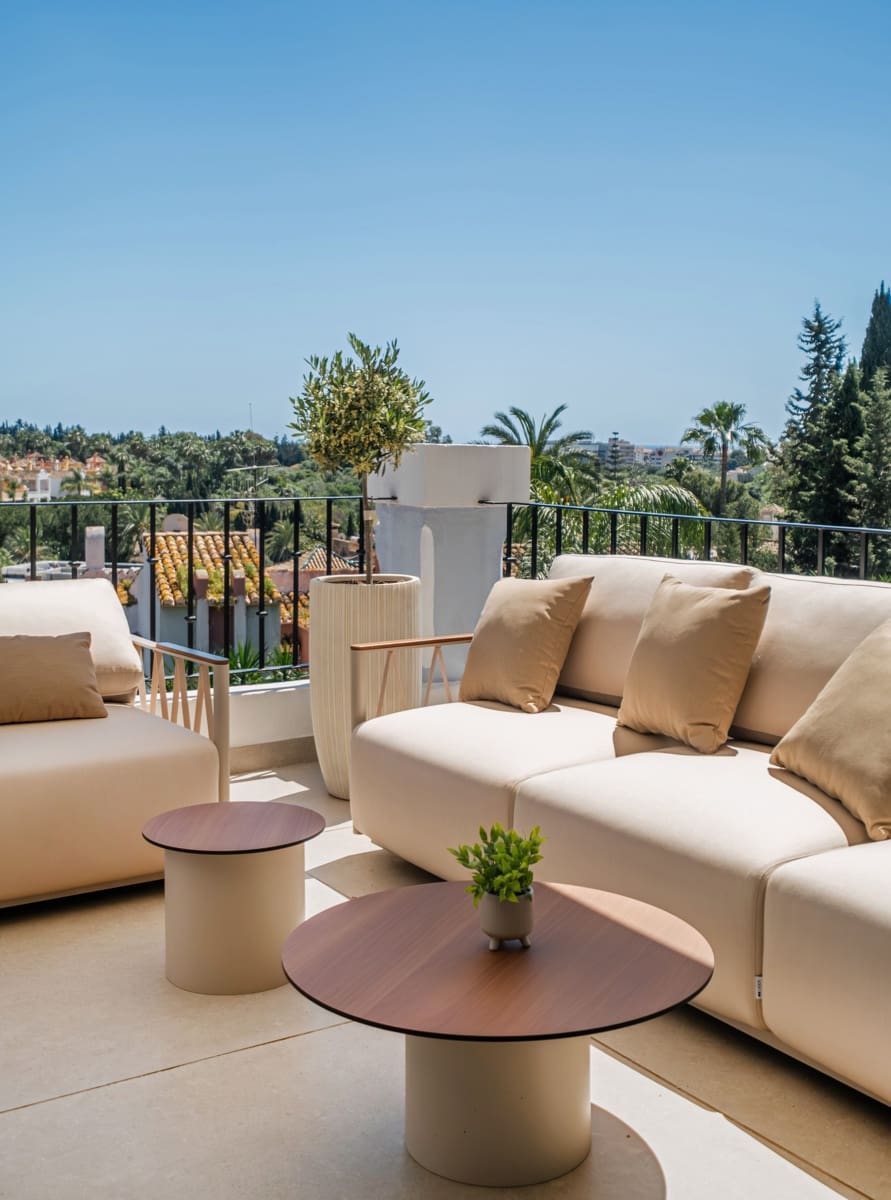5 chambre Penthouse à vendre à Marbella avec piscine garage - 1 995 000 € (Ref: 9245844)