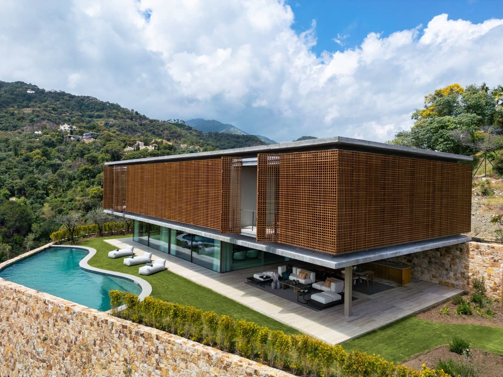 7 soveværelse Villa til salg i El Madronal med swimmingpool garage - € 10.800.000 (Ref: 9245845)