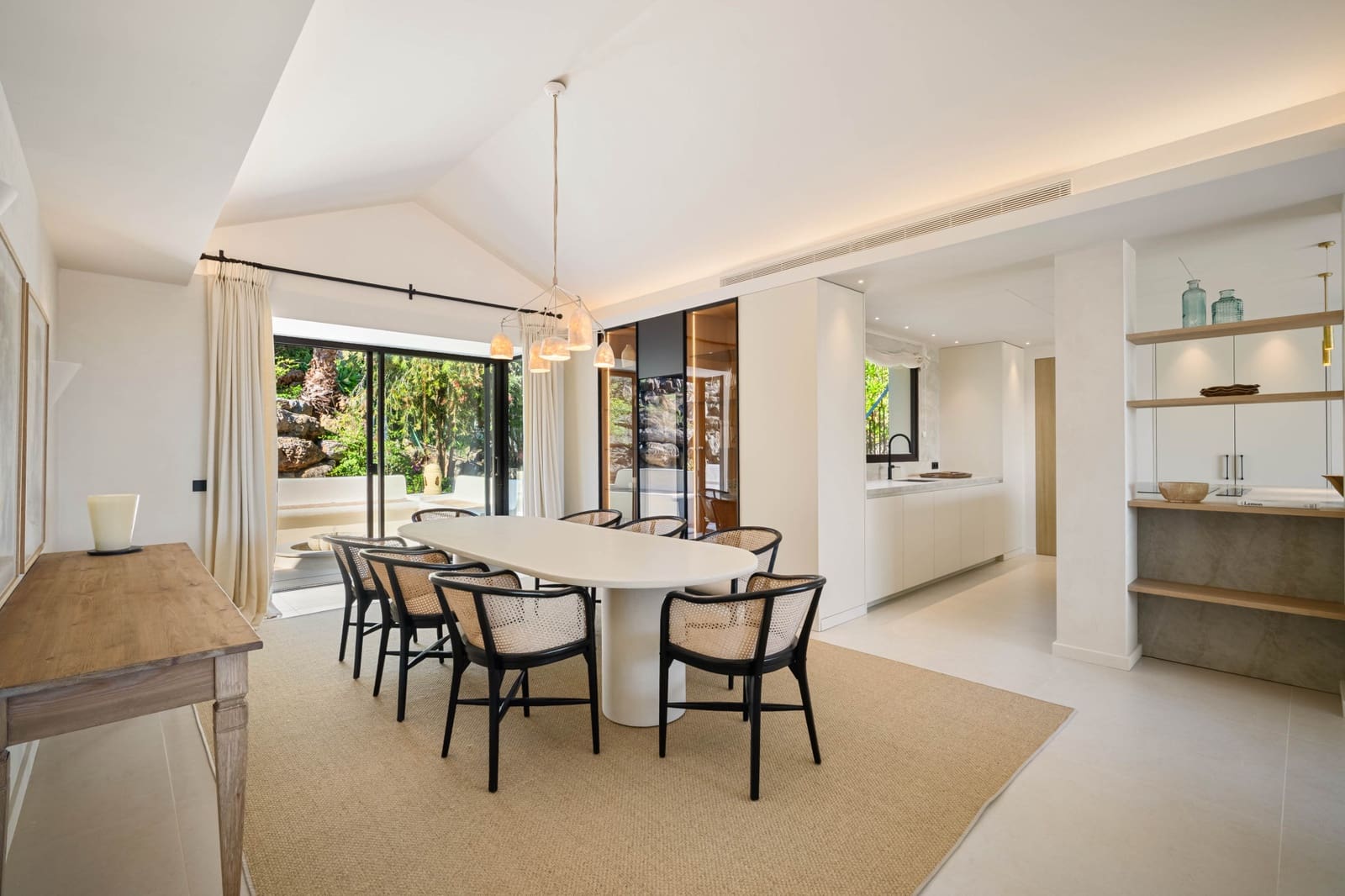4 bedroom Villa for sale in Nueva Andalucia with pool garage - € 4,350,000 (Ref: 9245846)
