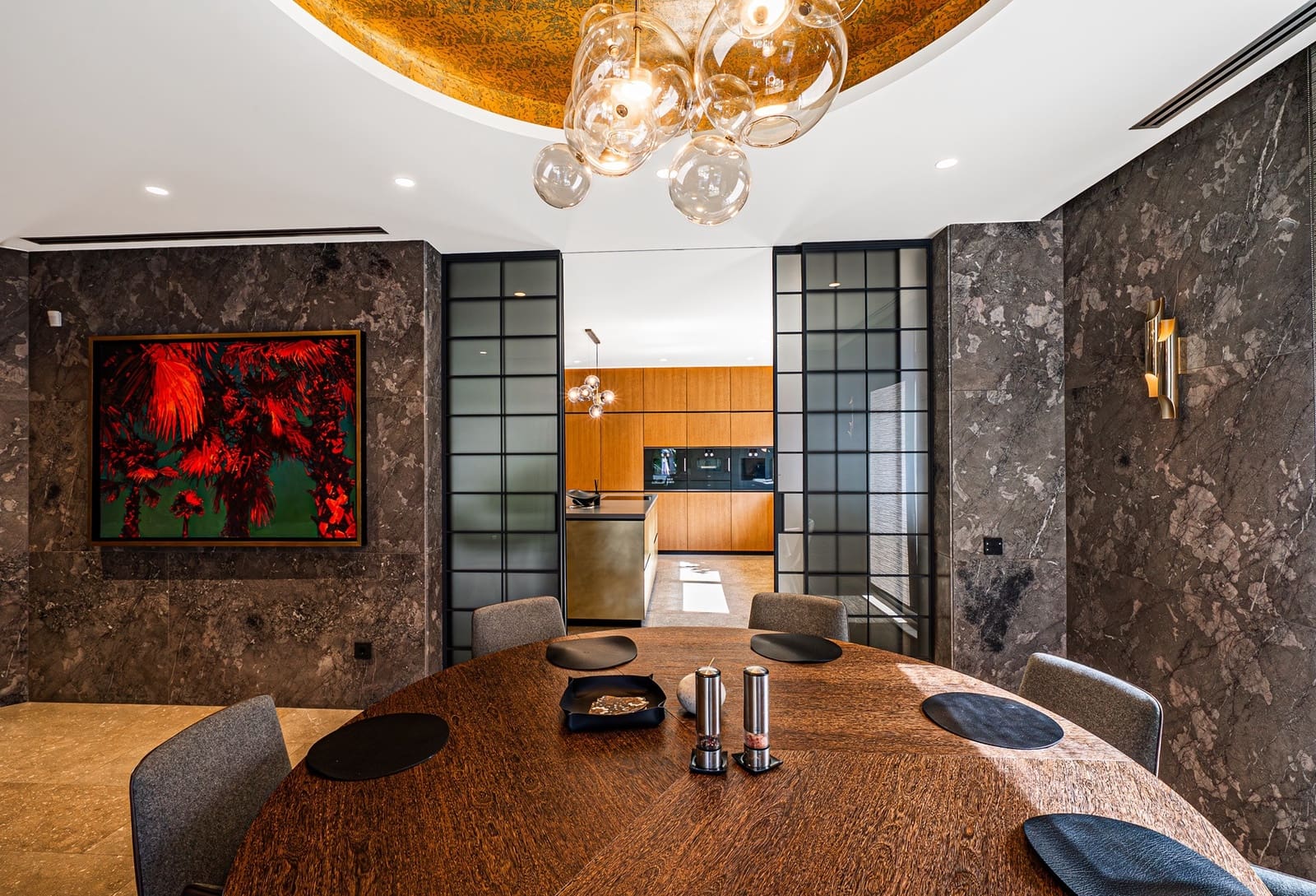 10 soveværelse Villa til salg i Guadalmina med swimmingpool garage - € 12.900.000 (Ref: 9245850)