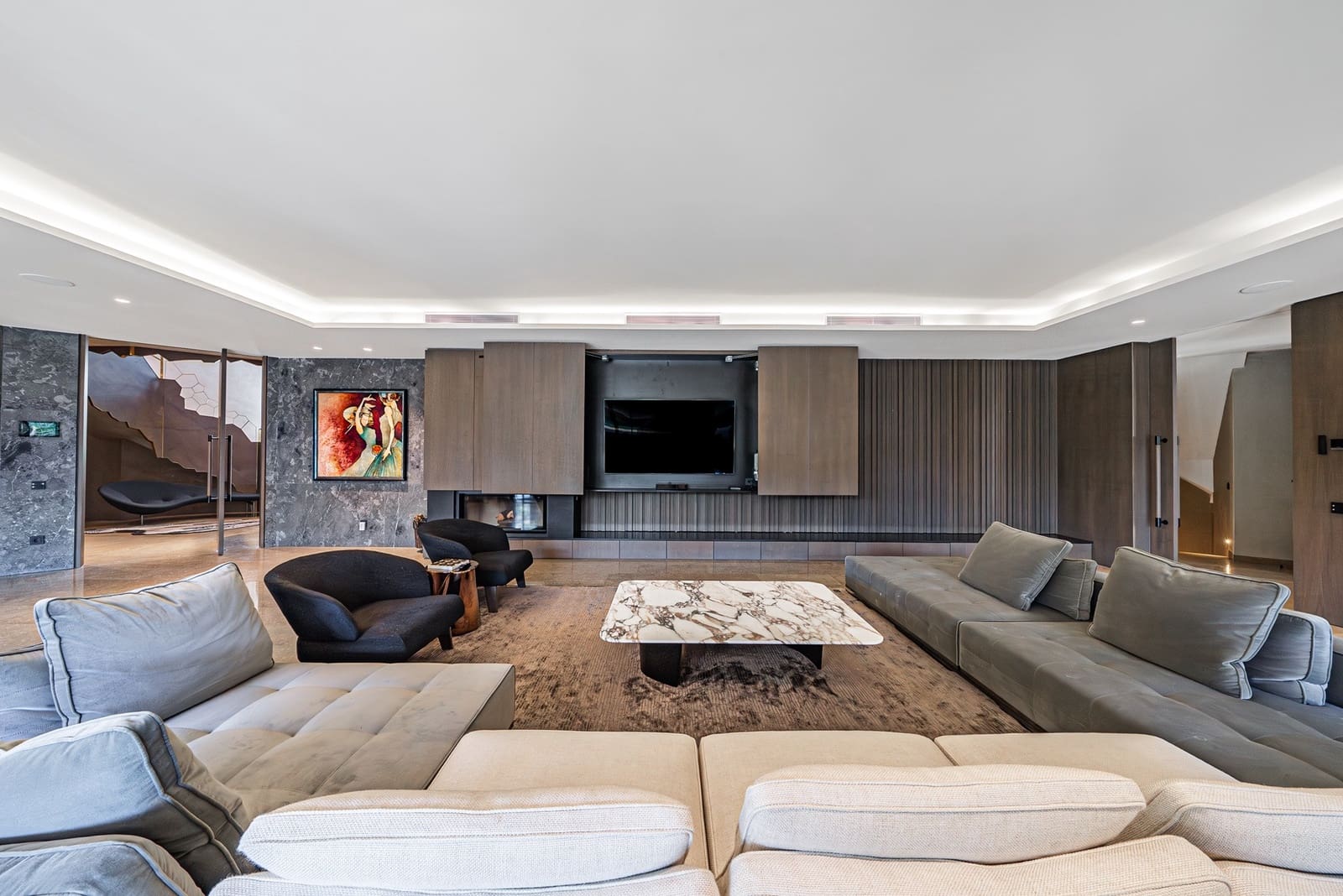 10 bedroom Villa for sale in Guadalmina with pool garage - € 12,900,000 (Ref: 9245850)
