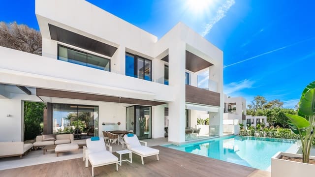5 quarto Moradia para venda em Marbella com piscina garagem - 4 250 000 € (Ref: 9245857)