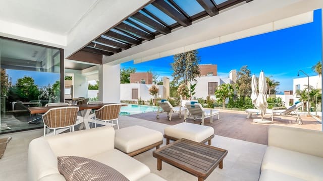 5 quarto Moradia para venda em Marbella com piscina garagem - 4 250 000 € (Ref: 9245857)