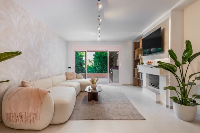 4 chambre Appartement à vendre à Marbella avec piscine garage - 1 295 000 € (Ref: 9245858)