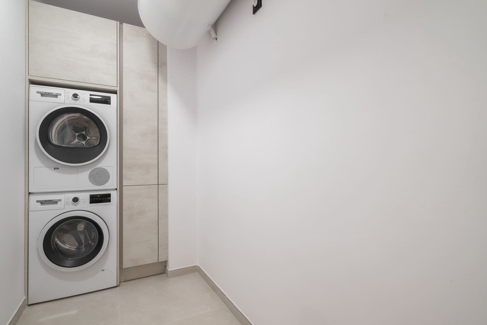 4 chambre Appartement à vendre à Marbella avec piscine garage - 1 295 000 € (Ref: 9245858)