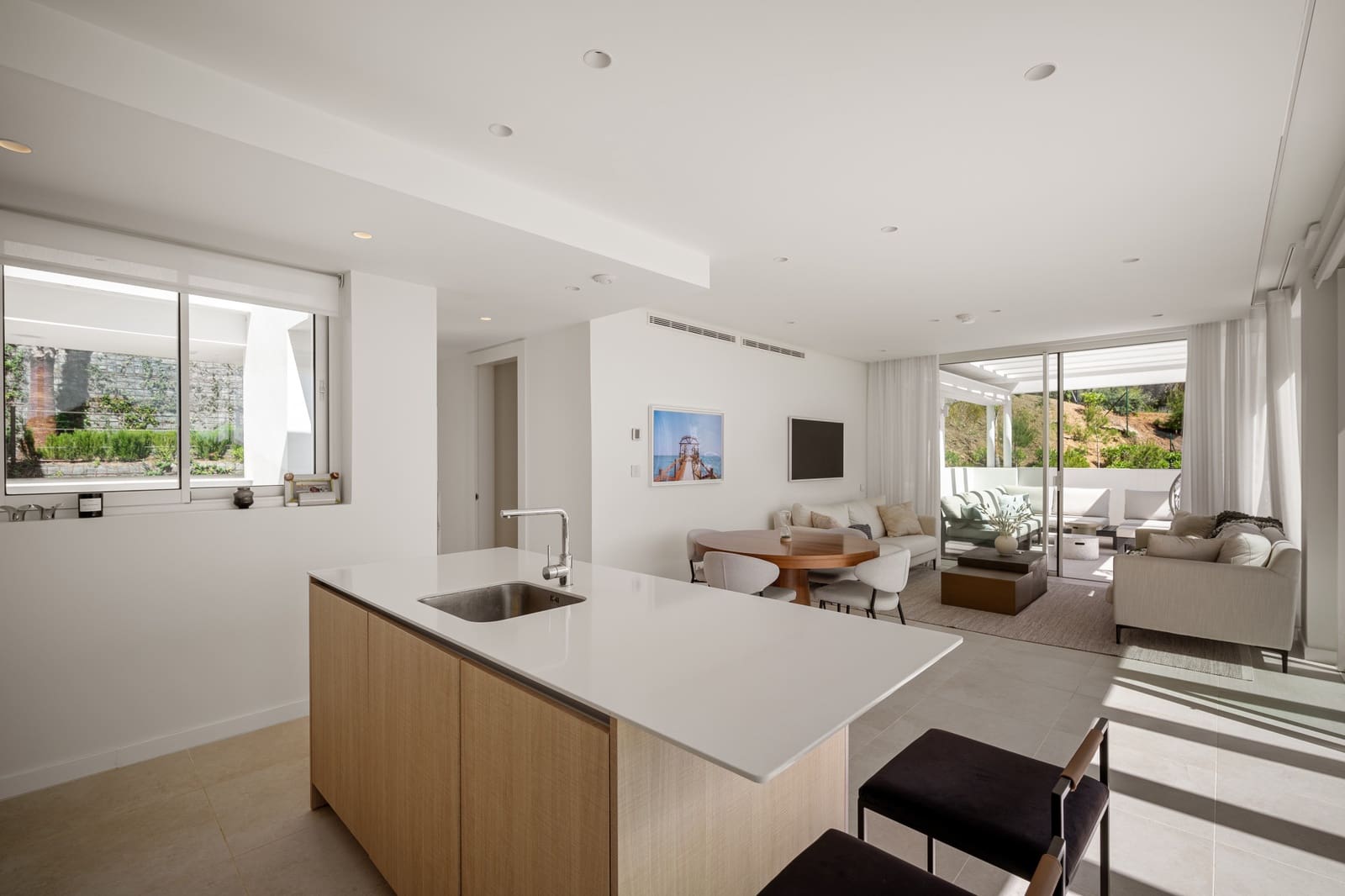 3 chambre Penthouse à vendre à Ojen avec piscine garage - 1 150 000 € (Ref: 9245861)