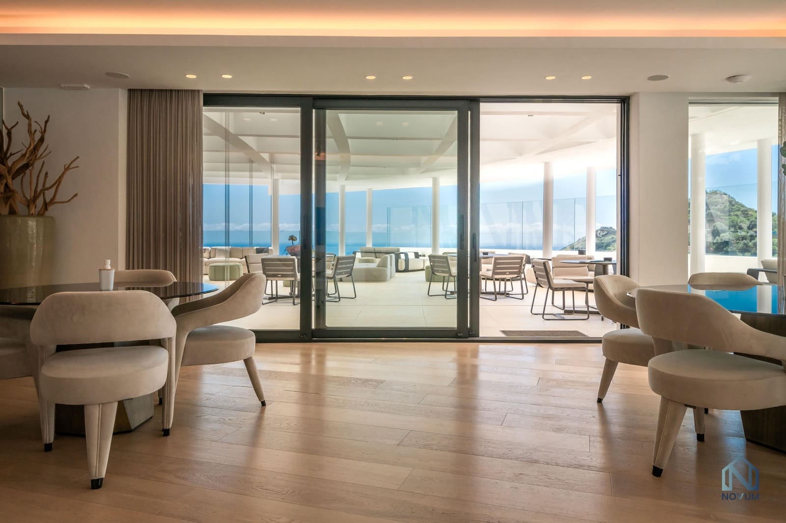 3 chambre Penthouse à vendre à Ojen avec piscine garage - 1 150 000 € (Ref: 9245861)