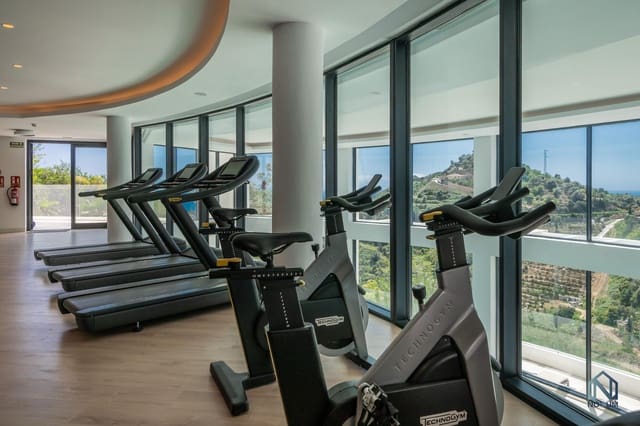 3 soveværelse Penthouse til salg i Ojen med swimmingpool garage - € 1.150.000 (Ref: 9245861)