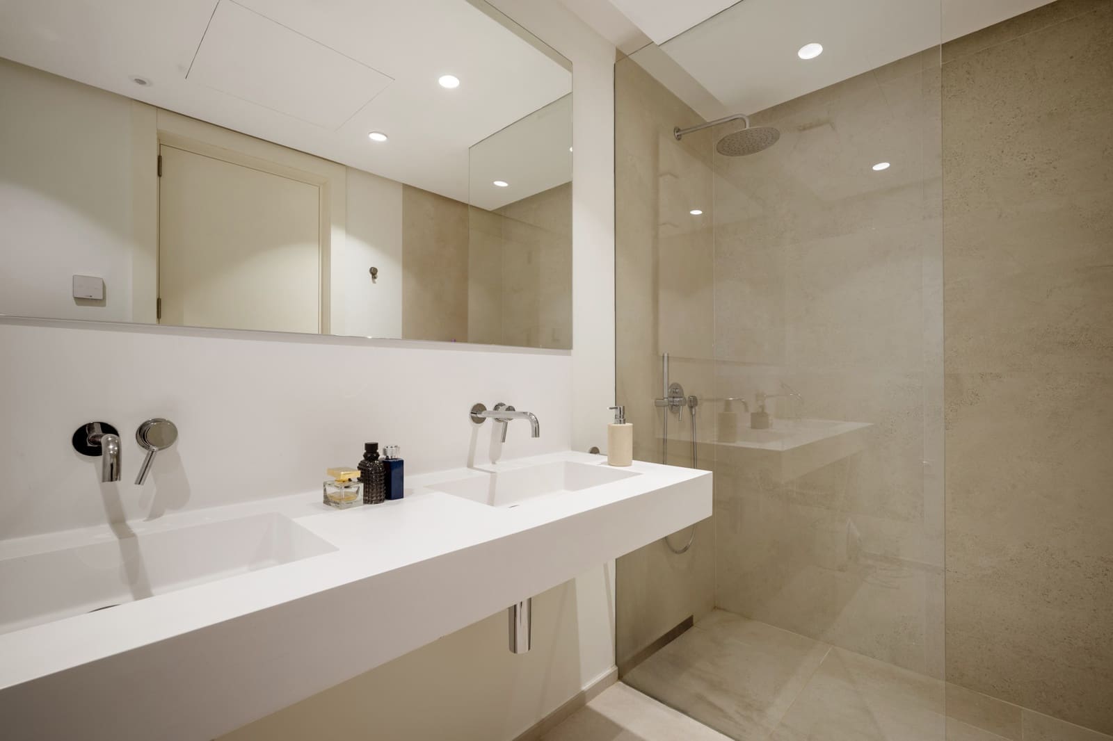 3 chambre Penthouse à vendre à Ojen avec piscine garage - 1 150 000 € (Ref: 9245861)