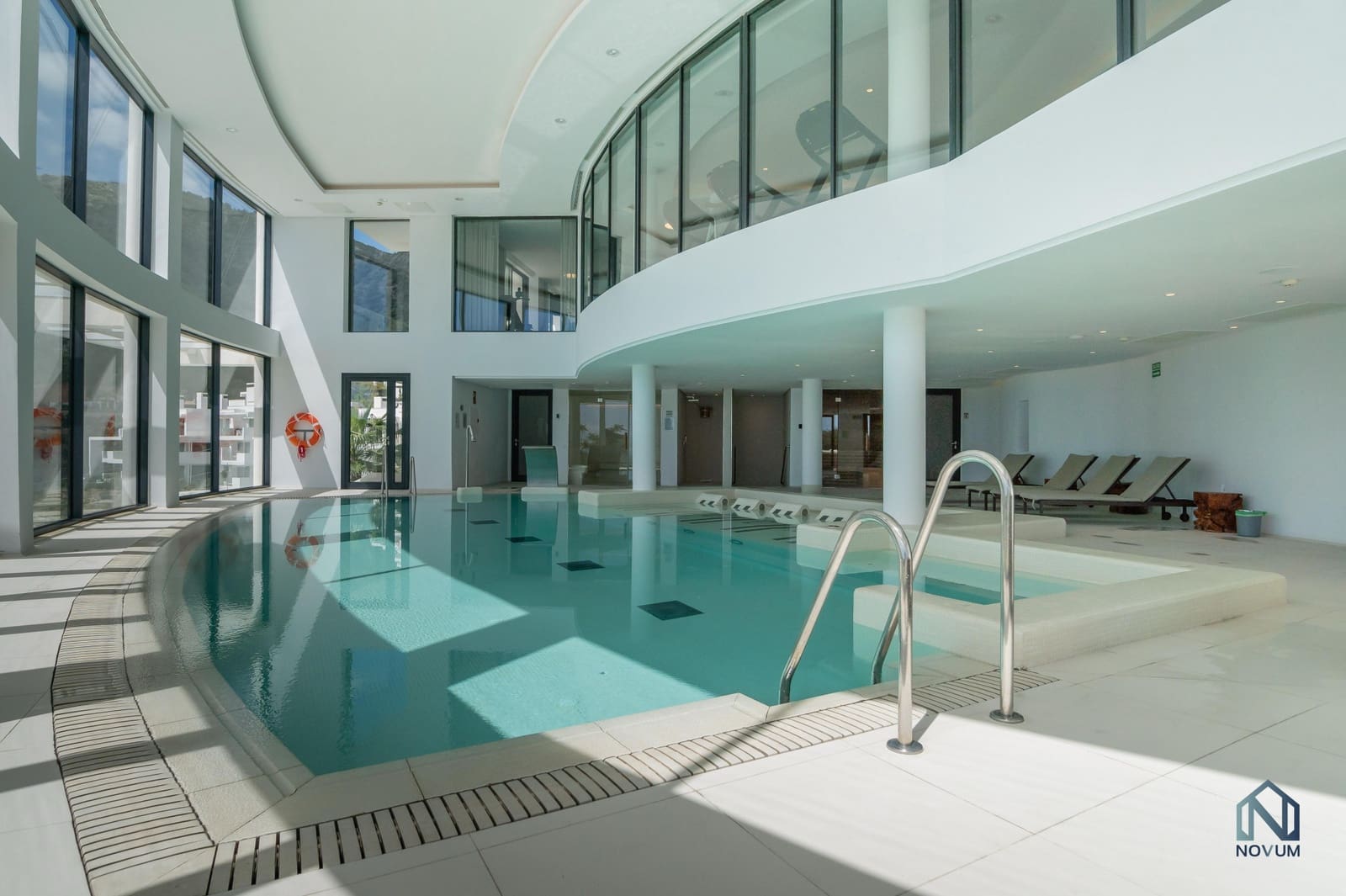 3 chambre Penthouse à vendre à Ojen avec piscine garage - 1 150 000 € (Ref: 9245861)