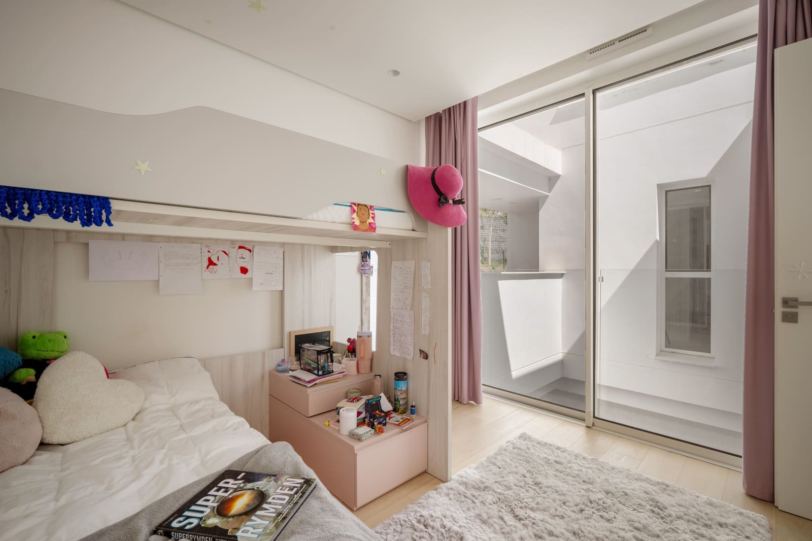 3 chambre Penthouse à vendre à Ojen avec piscine garage - 1 150 000 € (Ref: 9245861)