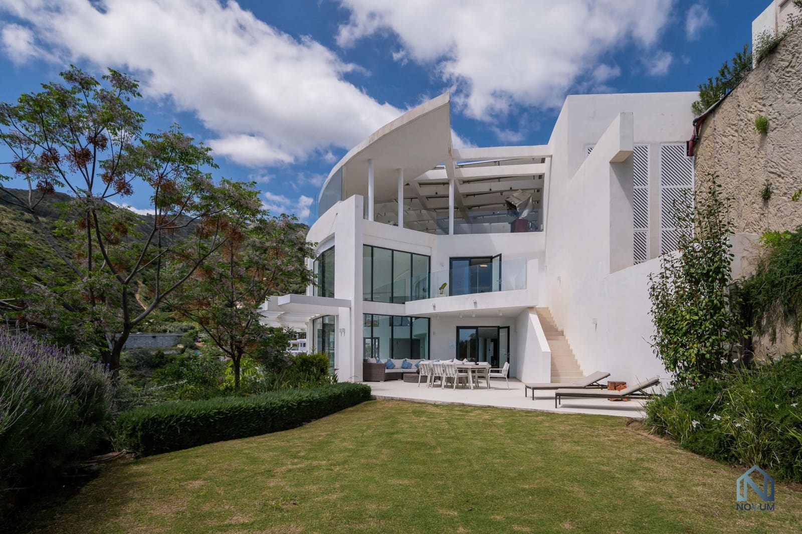 3 chambre Penthouse à vendre à Ojen avec piscine garage - 1 150 000 € (Ref: 9245861)