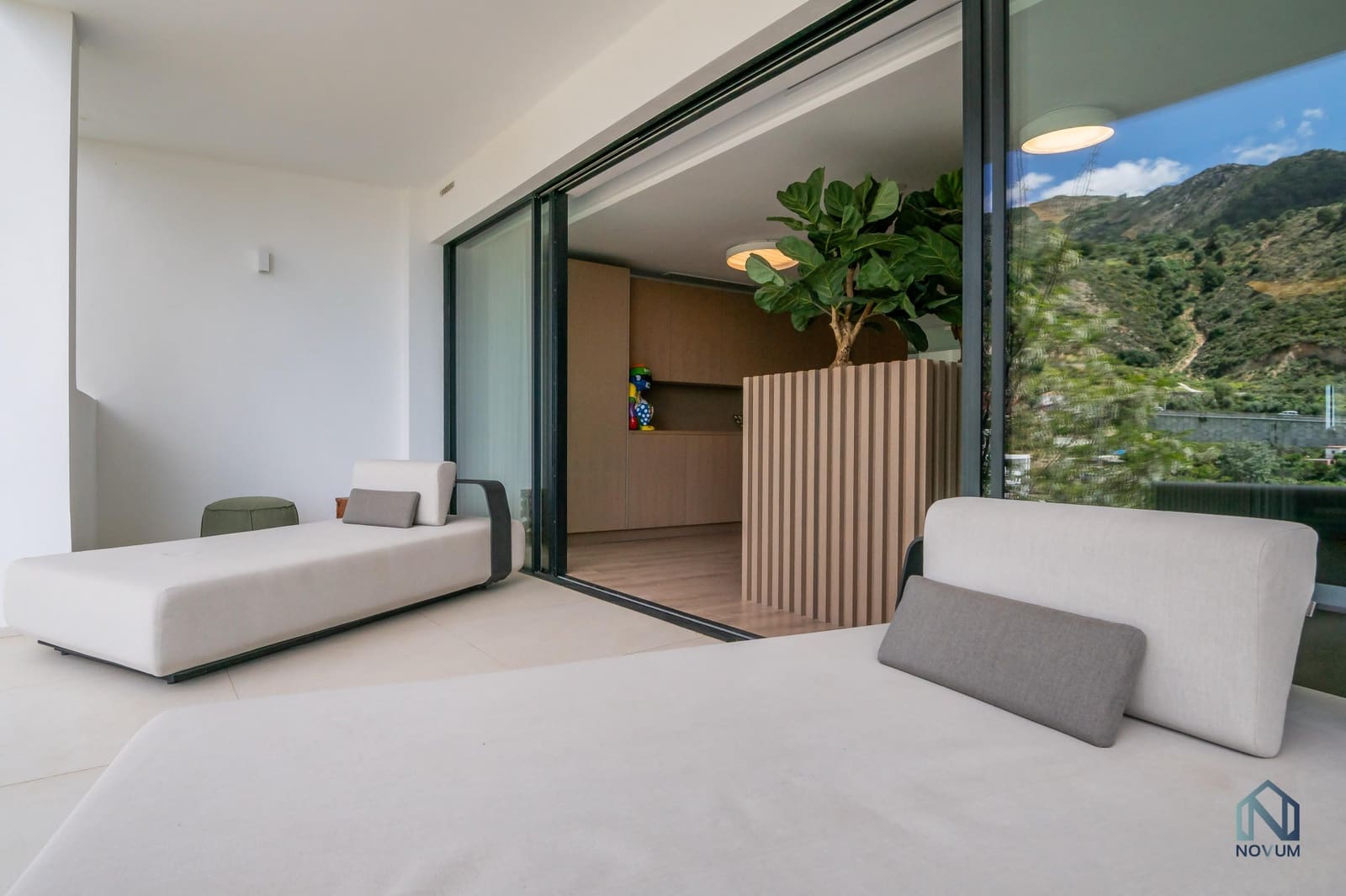 3 chambre Penthouse à vendre à Ojen avec piscine garage - 1 150 000 € (Ref: 9245861)