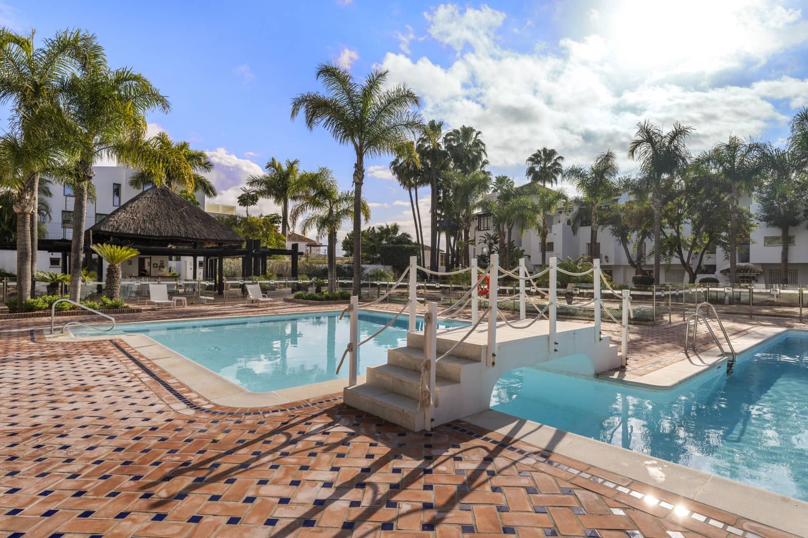 3 Zimmer Apartment zu verkaufen in Marbella mit Pool Garage - 3.850.000 € (Ref: 9245862)