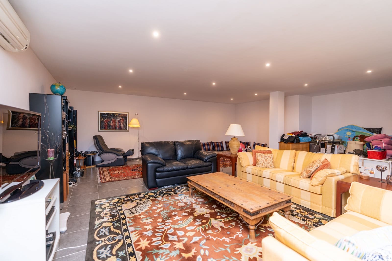 4 Zimmer Villa zu verkaufen in Benahavis mit Pool Garage - 1.795.000 € (Ref: 9245864)