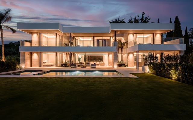 5 Zimmer Villa zu verkaufen in Benahavís mit Pool Garage - 4.990.000 € (Ref: 9245867)