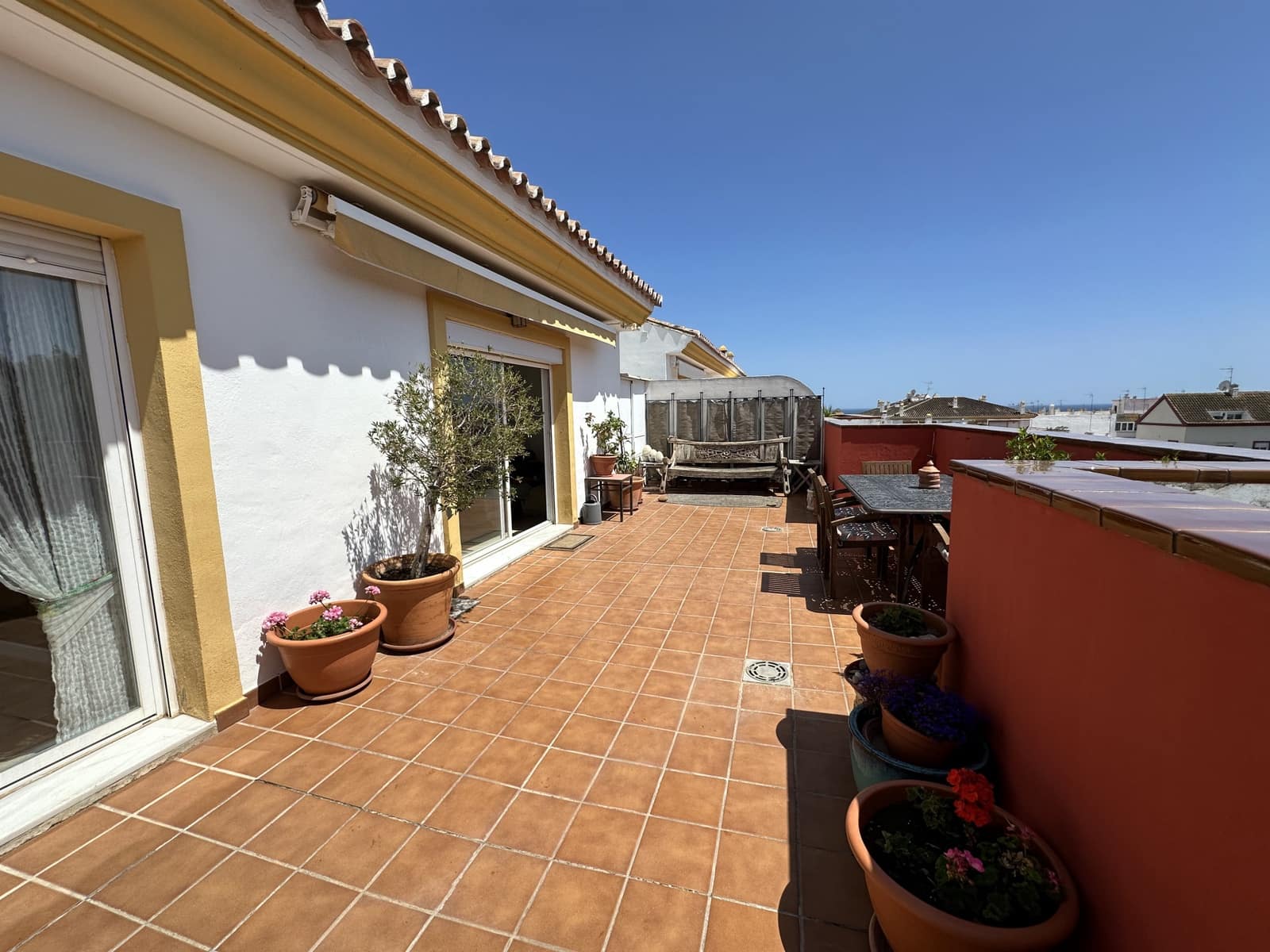 3 sypialnia Penthouse na sprzedaż w San Pedro de Alcantara z garażem - 550 000 € (Ref: 9245873)