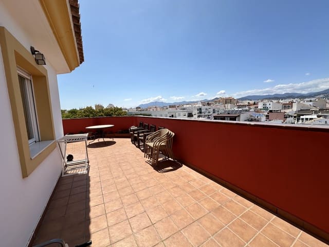 3 bedroom Penthouse for sale in San Pedro de Alcantara, Marbella with garage - € 550,000 (Ref: 9245873)