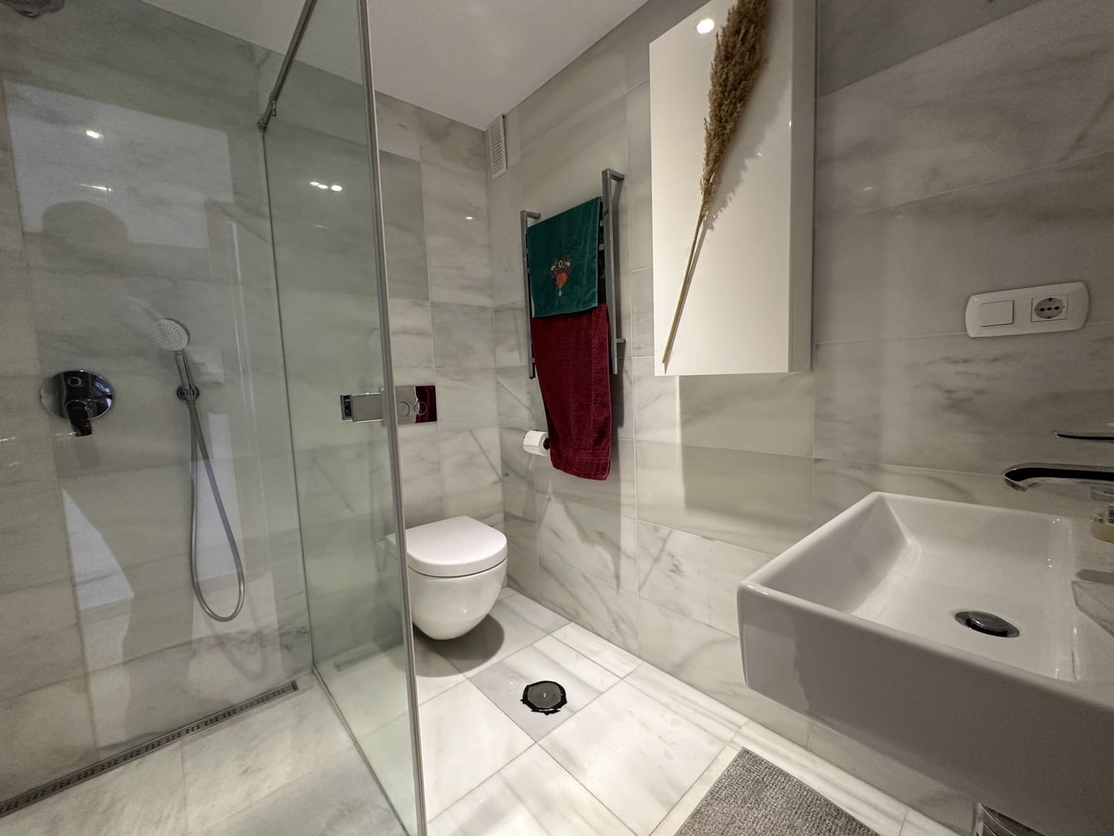 3 sypialnia Penthouse na sprzedaż w San Pedro de Alcantara z garażem - 550 000 € (Ref: 9245873)