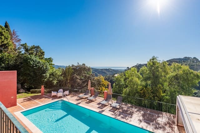 9 Zimmer Villa zu verkaufen in Benahavís mit Pool Garage - 4.550.000 € (Ref: 9245877)