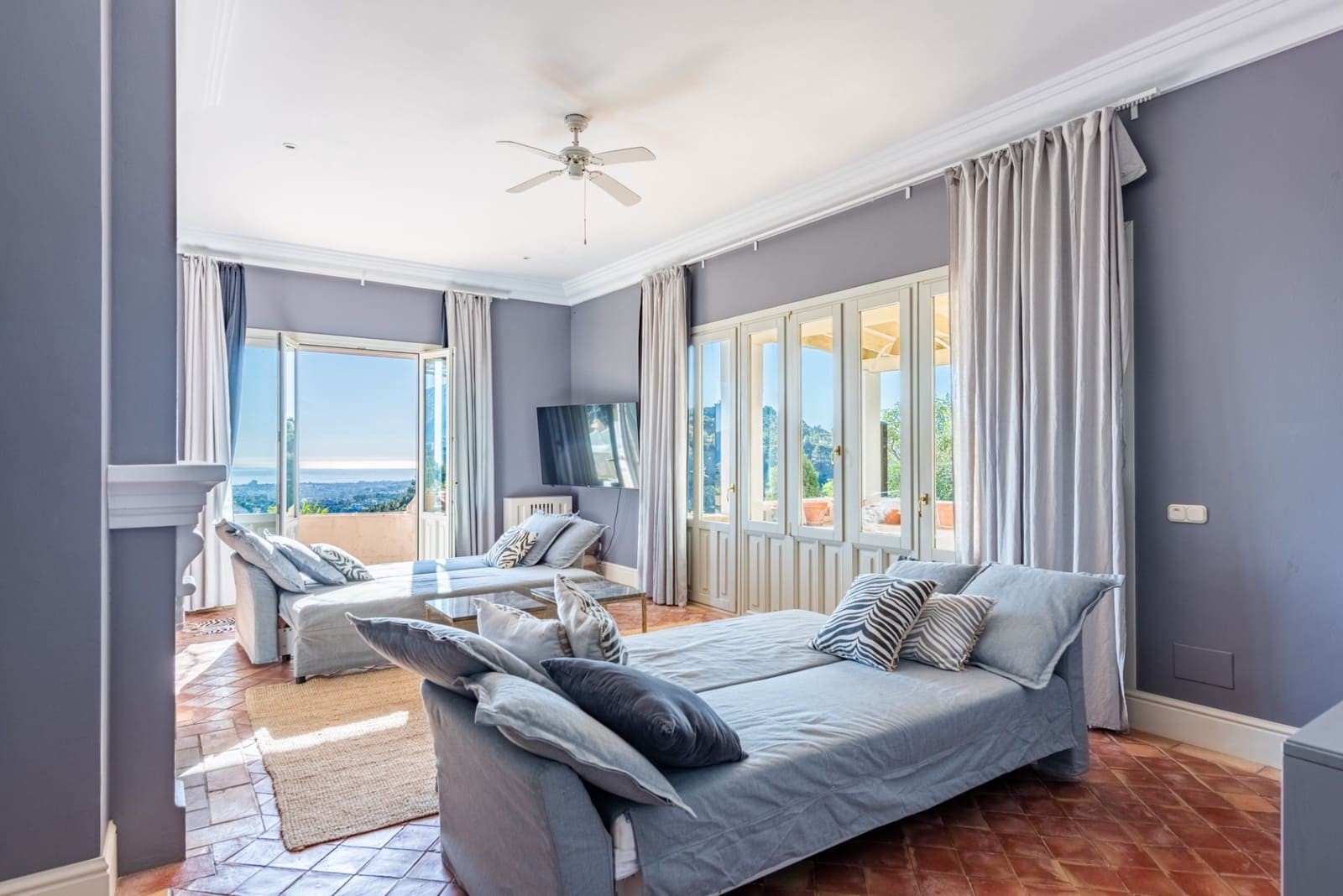 9 sypialnia Willa na sprzedaż w Benahavis z basenem garażem - 4 550 000 € (Ref: 9245877)