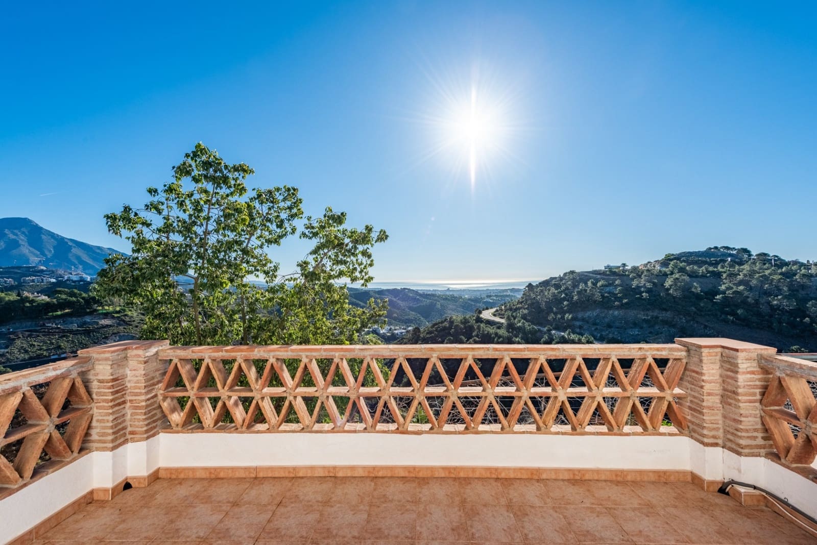 9 sypialnia Willa na sprzedaż w Benahavis z basenem garażem - 4 550 000 € (Ref: 9245877)